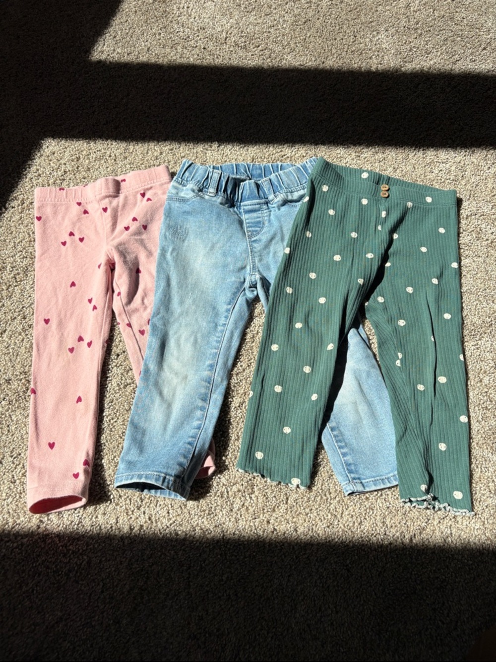 GAP/Carters Bottoms Trio 2T EUC Leggings/Jeans